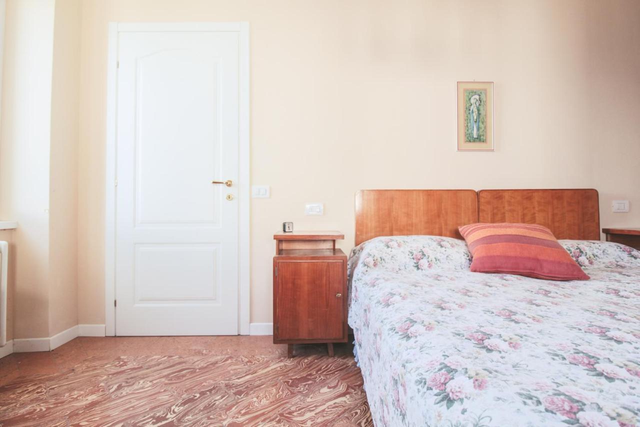 Casa Dei Tunon Villa Acquaseria Buitenkant foto